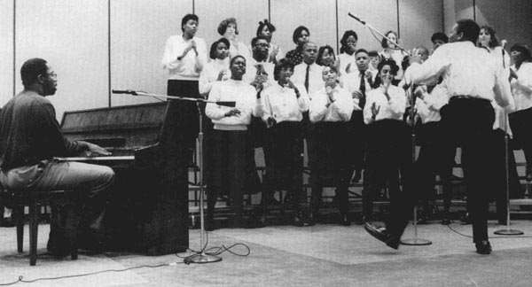 Guess the Year - A group performs with pianist in the AMU